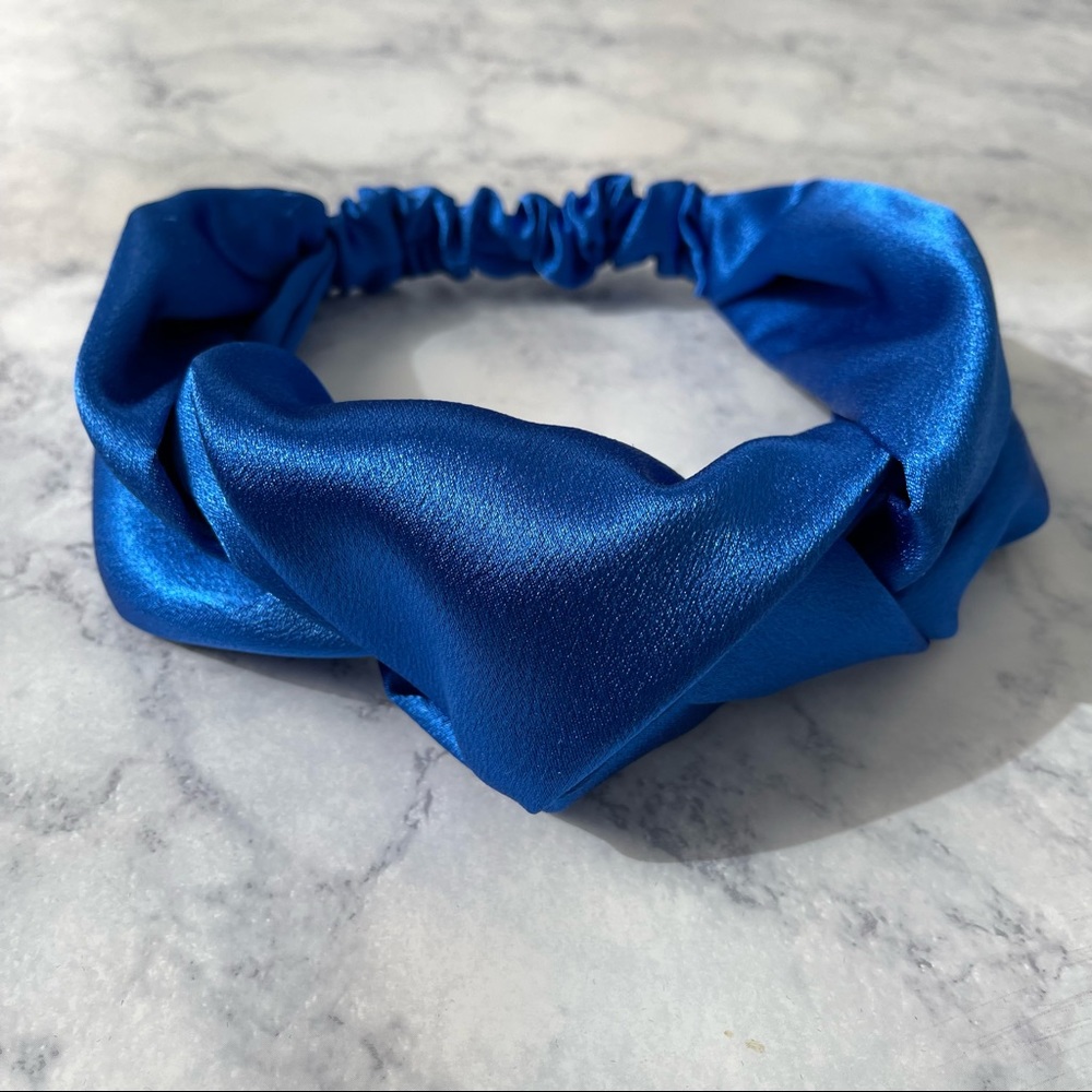 NWOT TASHA Nordstrom Satin Soft Wide Knotted Headband Accessory Wrap Cobalt Blue